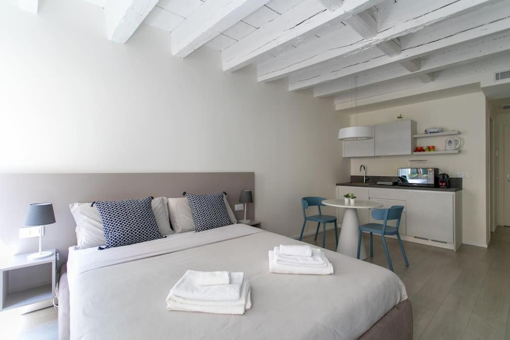 Residenza Subitosanto - Appartamento 2A "Angelina" Padoue Extérieur photo